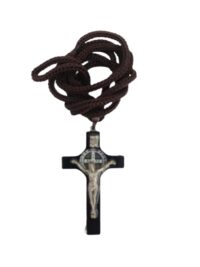 Crucifixo Madeira Sao Bento 45mm Colar Encerado Preto Ref Cr89